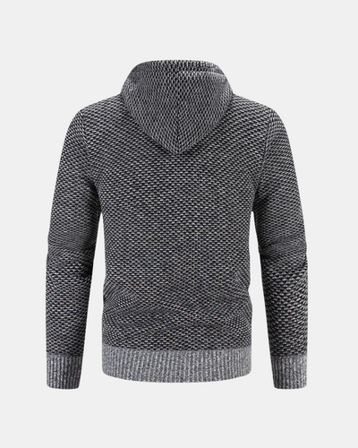 Leonardo Jas mit Kapuze