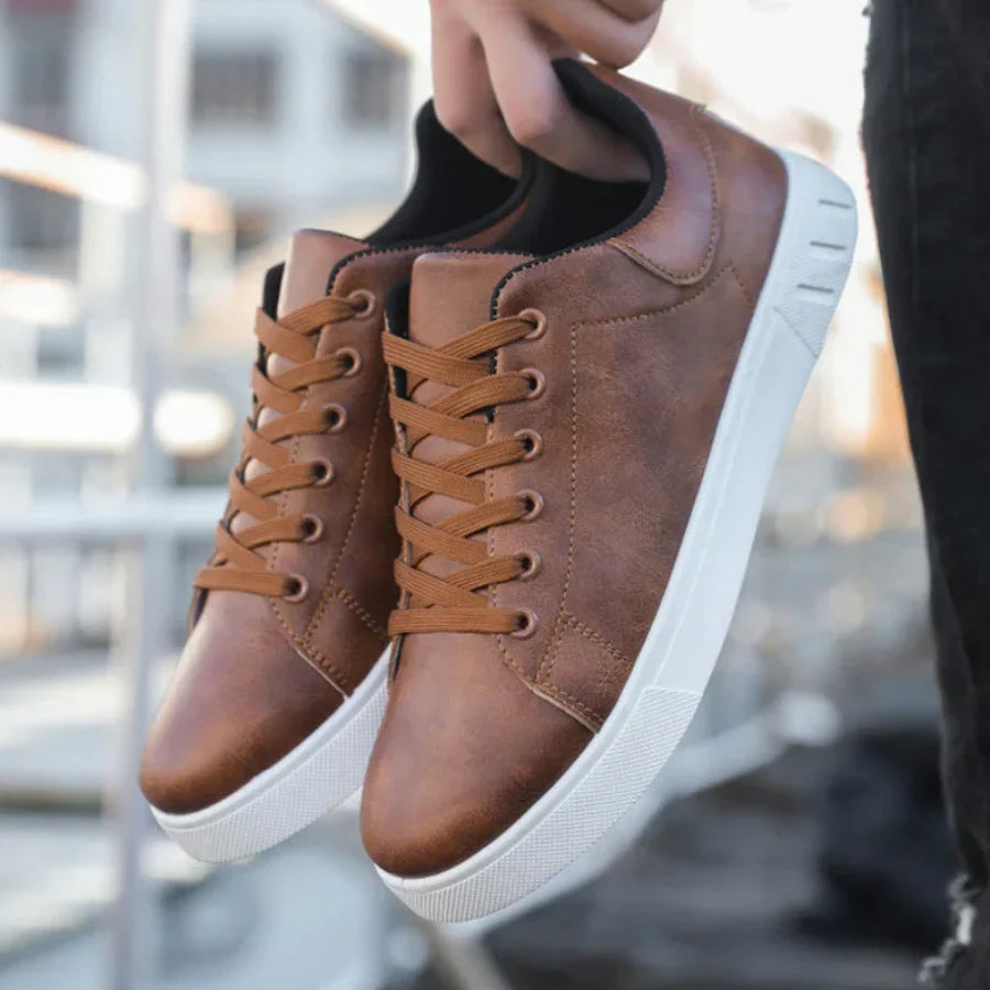 Corrado Klassische Leder Sneakers