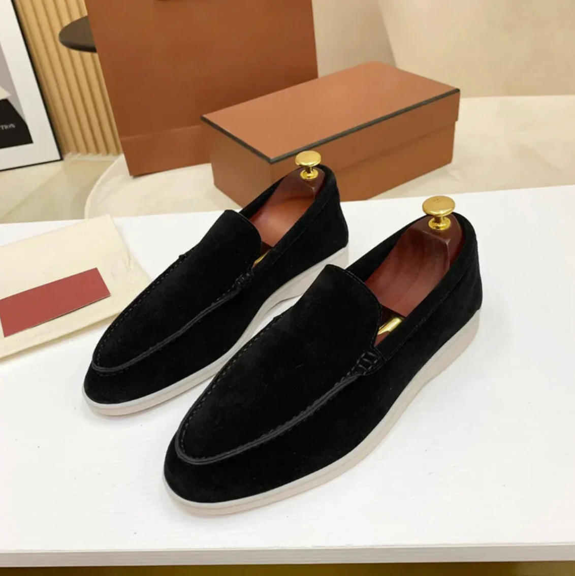 Klassische Wildleder Loafers