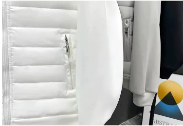 Elegante wattierte Baumwolljacke