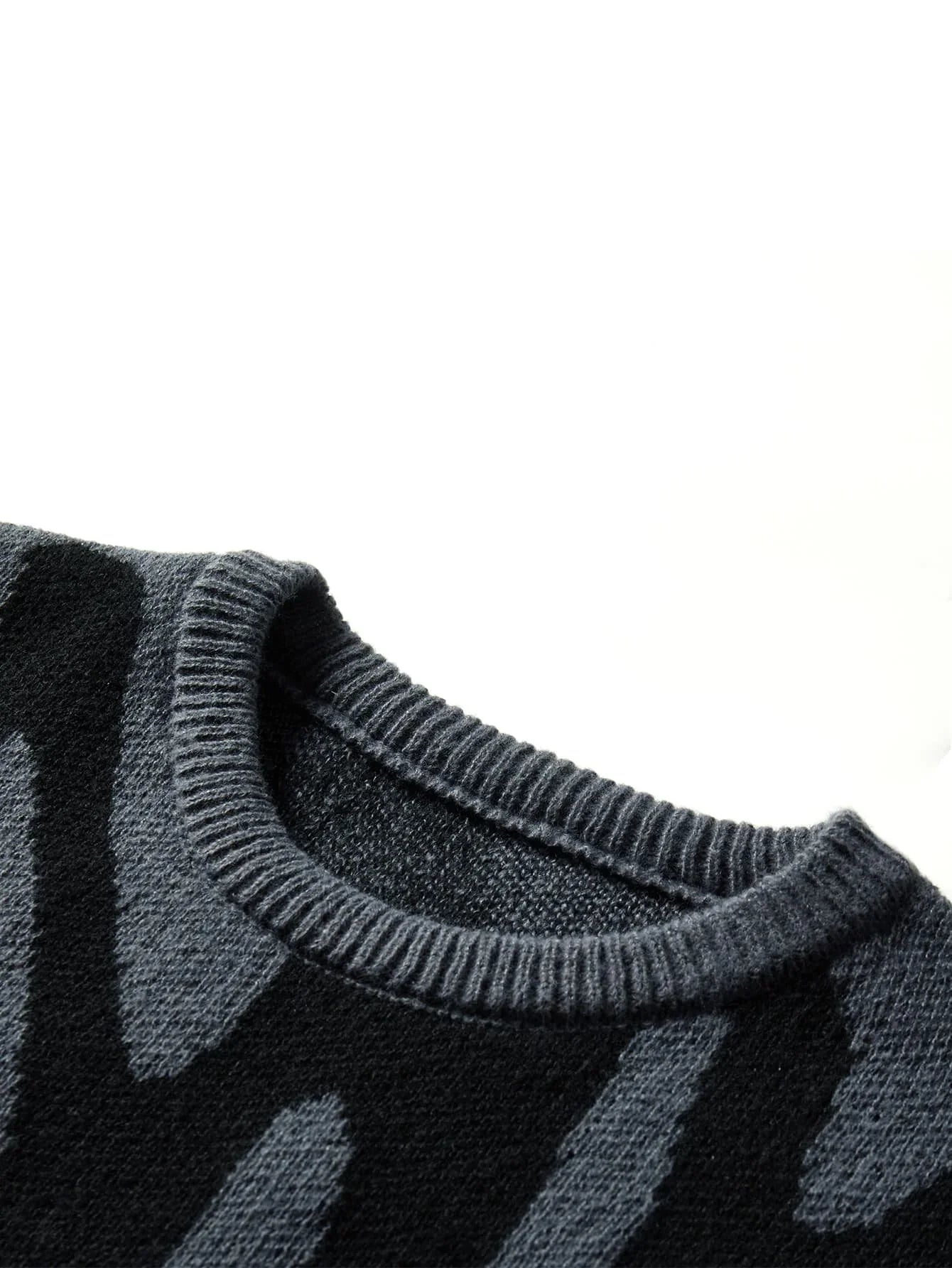 Pullover mit elegantem Muster